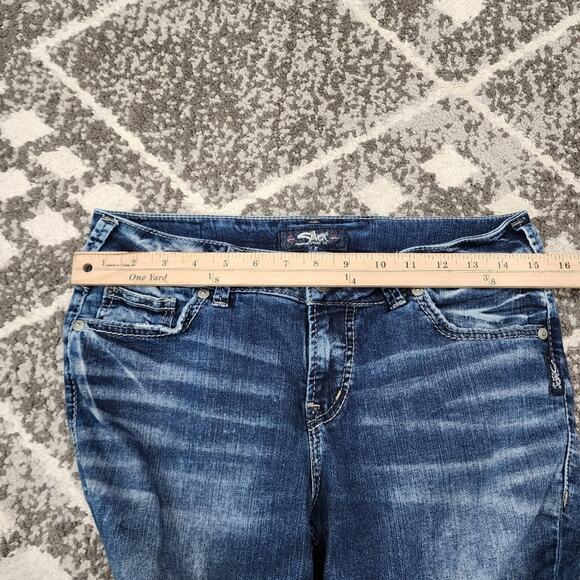 Silver jeans suki women's size 29 Jean shorts - Picture 5 of 7